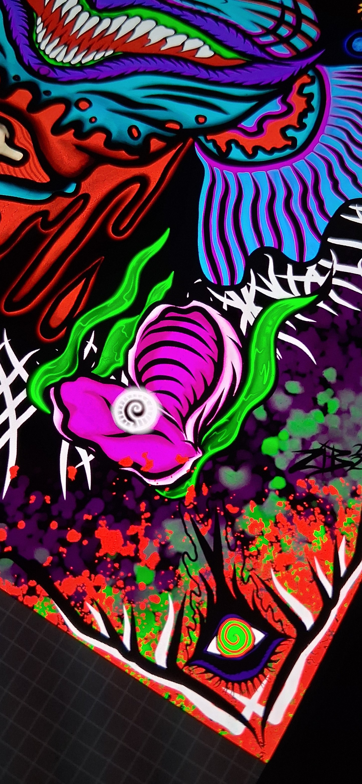 2pc Fish/clam artwork combo